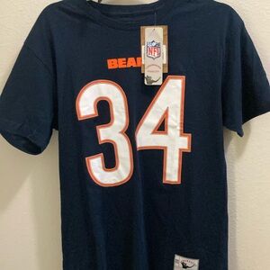 Mitchell & Ness NFL throwback tee. NWT. Men’s medium